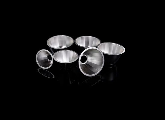 Wysoka wydajność 98% odporny na promieniowanie UV regulowany odblaskowiec światła LED COB odblaskowiec dla sklepów i hoteli